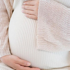 时任水电🦕🧫部副部长李锐💡哪里找代孕机构在回忆录中写道🤰⚜：“我们花🐿